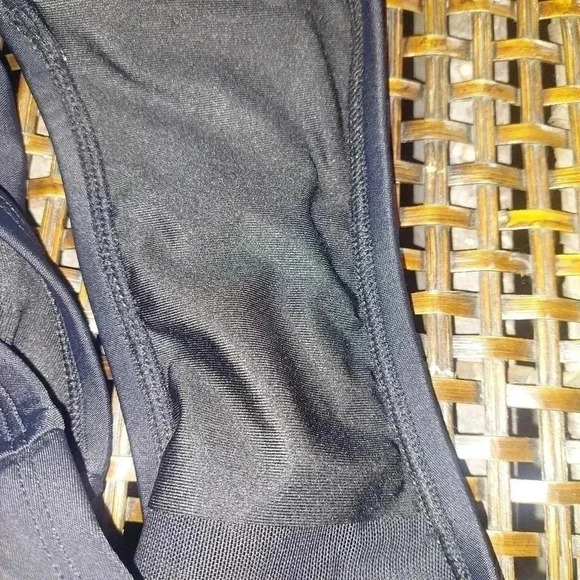 DKNY Women's One Piece Tummy Control Halter Neckline Swimsuit Size Large - Picture 2 of 9